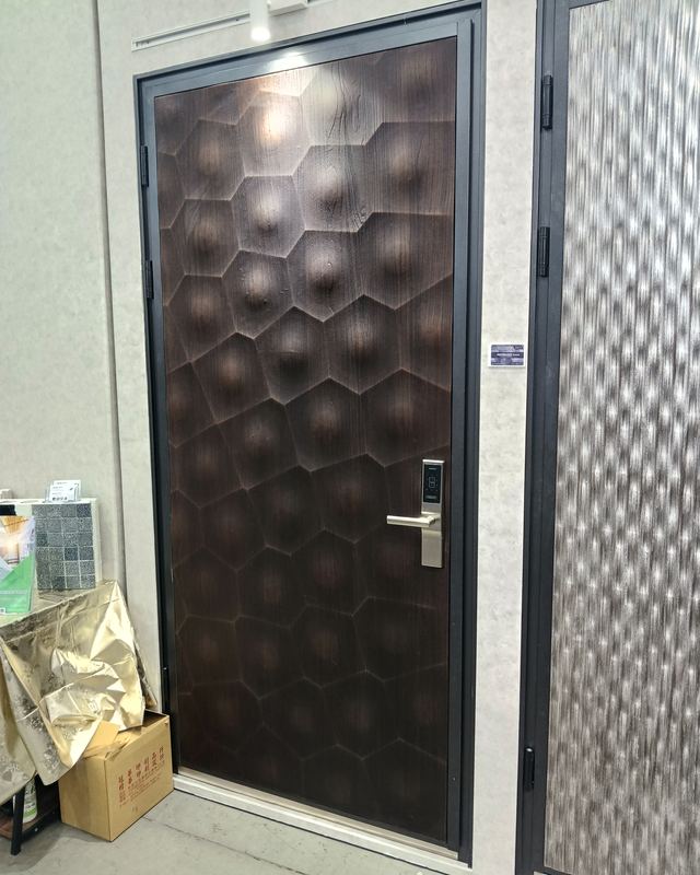鋼製防火門壓花門實品照