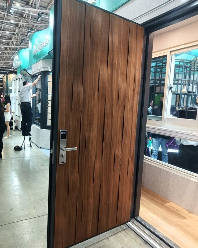鋼製防火門實木門實品照